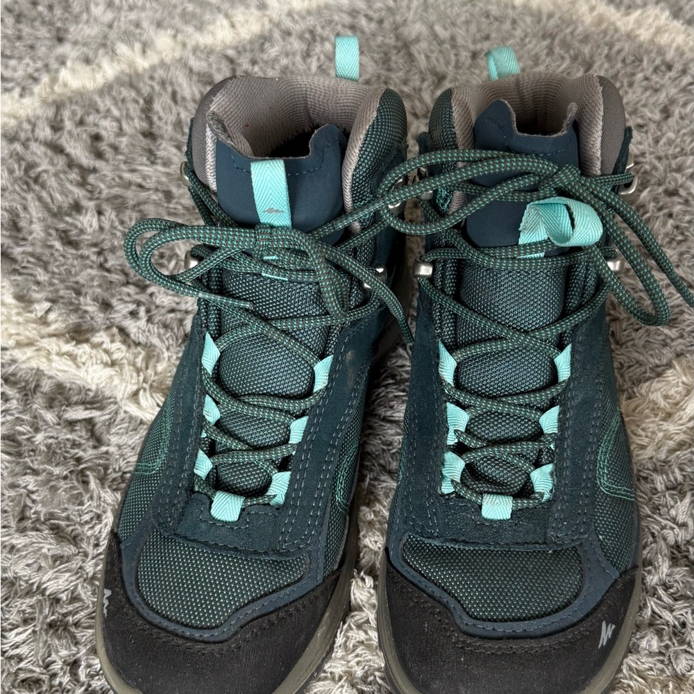 Quechua Green and Black Athletic Shoes with Ankle Support